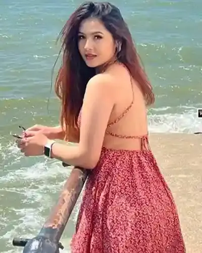 Call Girls in Ahmadnagar